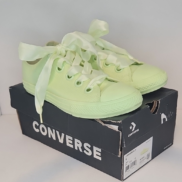 Converse Light Green Sneakers - Picture 12 of 12